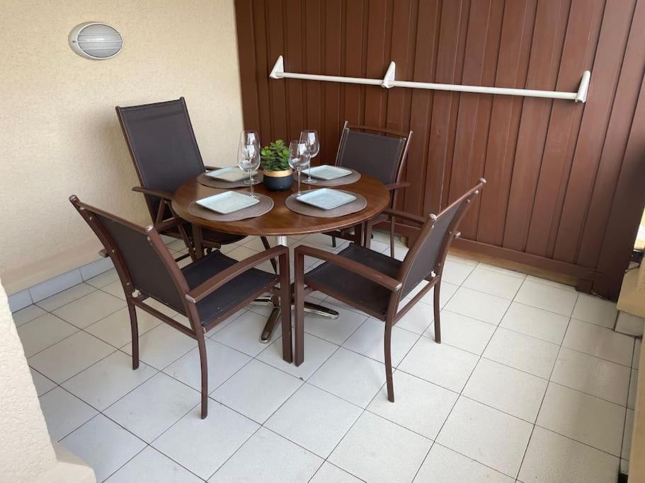 Superbe Appartement Village Cap Esterel 4P Climatise Saint-Raphaël Extérieur photo