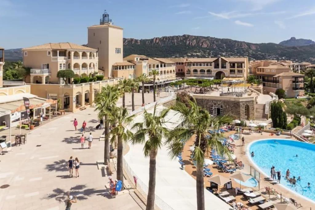 Superbe Appartement Village Cap Esterel 4P Climatise Saint-Raphaël Extérieur photo